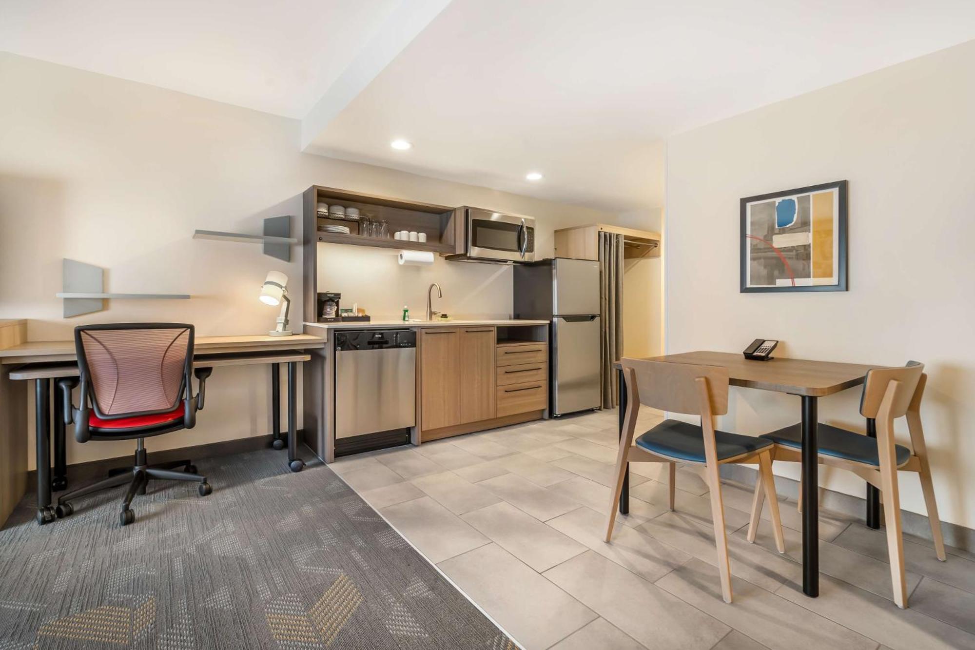 Home2 Suites By Hilton Reynoldsburg Columbus East Экстерьер фото