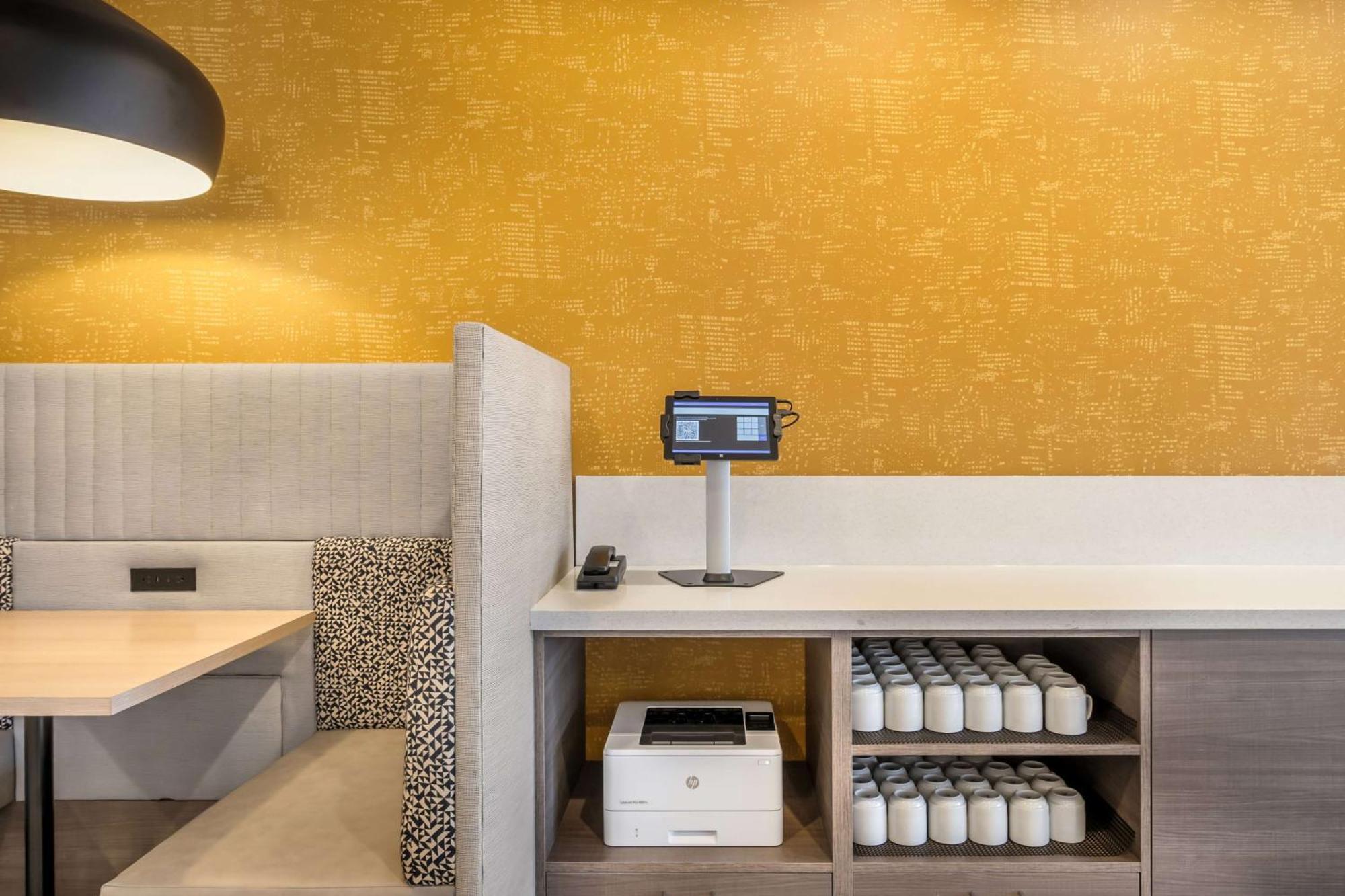 Home2 Suites By Hilton Reynoldsburg Columbus East Экстерьер фото